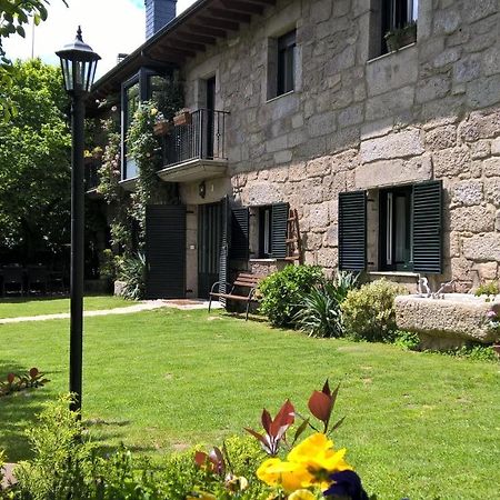 Hostal Conjunto Entre Acebos Sotillo de Sanabria Exterior foto